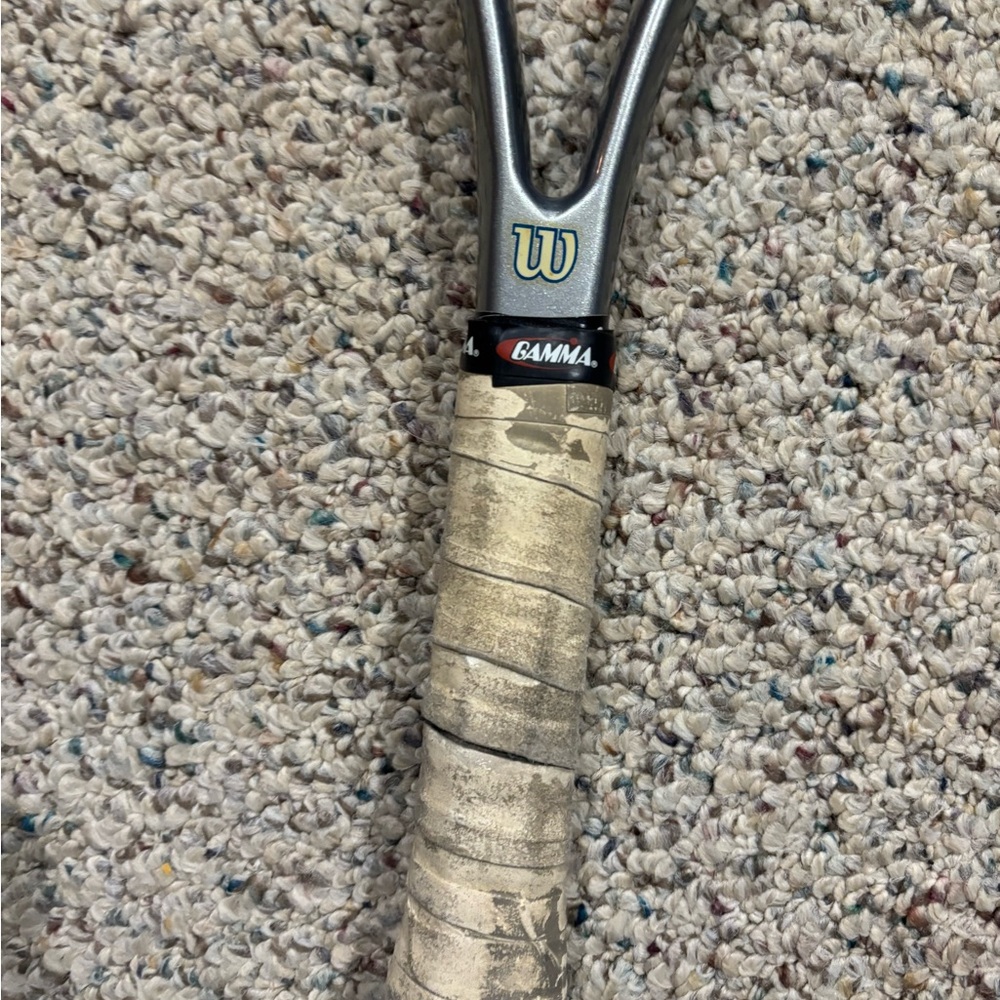 Wilson Silver Tennis Racket - Picture 5 of 7